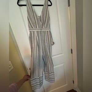 Cute jumpsuit!! Altar’ State